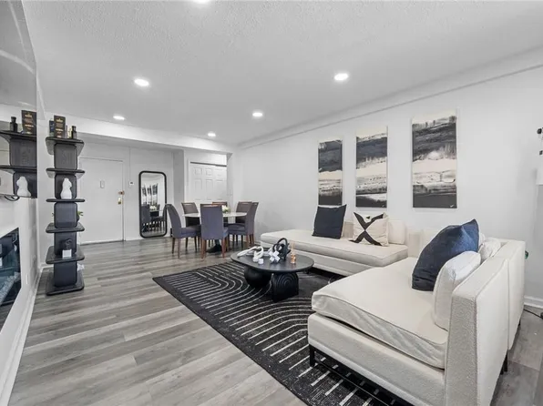 42 Pine Street #2M, Yonkers, NY 10701