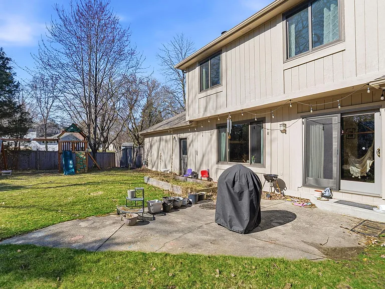 10427 Brown Farm Cir — Photo 10