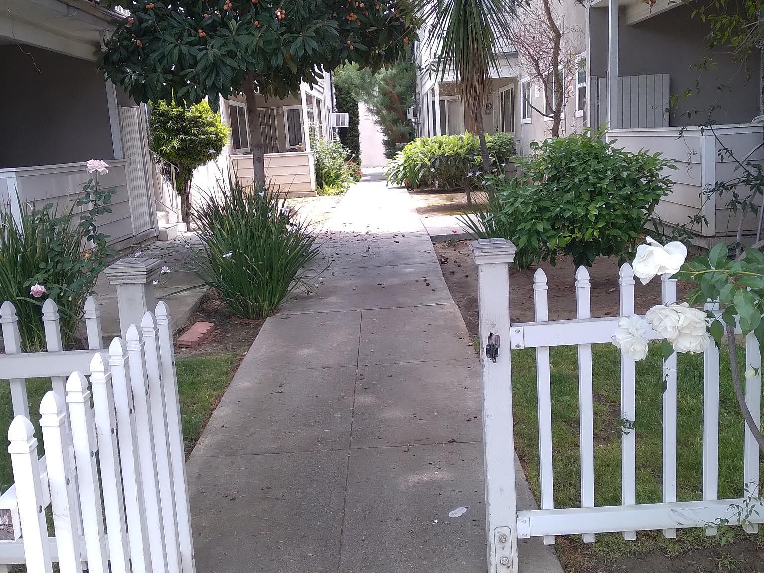 5754 Hazeltine Ave #5, Van Nuys, CA 91401 | Zillow