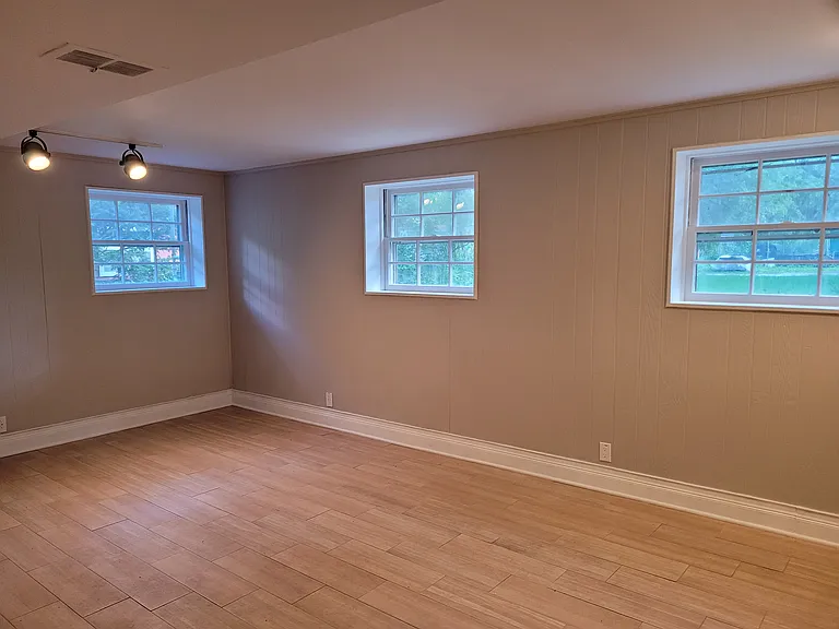 49 Golden Larch Ct — Photo 12