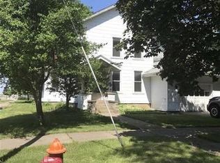 322 S Green St, Chenoa, IL 61726