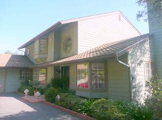 1871 Tecalote Dr, Fallbrook, CA 92028