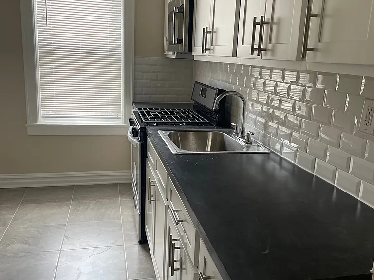 113 Fairview Ave #38 — Photo 1