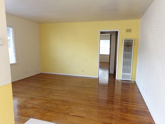 2nd image of 6073 Hillandale Dr
