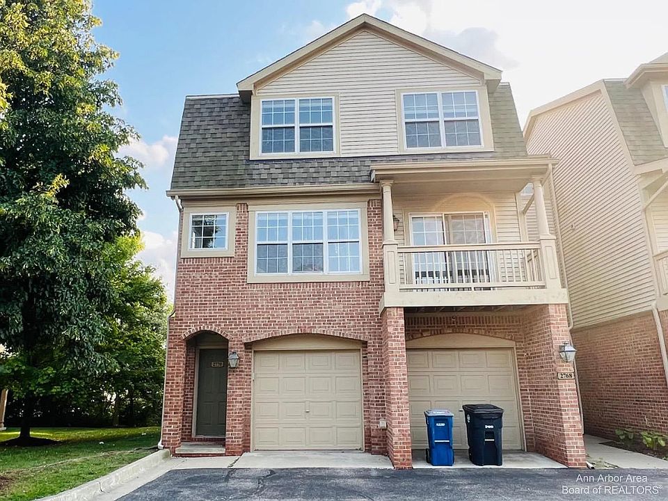 1st image of 2770 Barclay Way