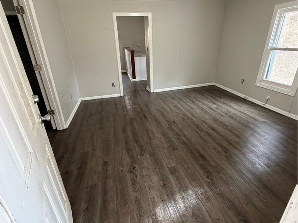 6684 Cavenders Branch Rd