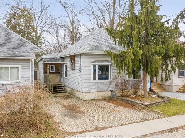 194 Harvey St, Chatham Kent, ON N7M 1M7