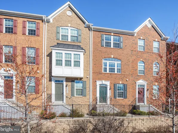 2407 Marsh Point, Hyattsville, MD 20782