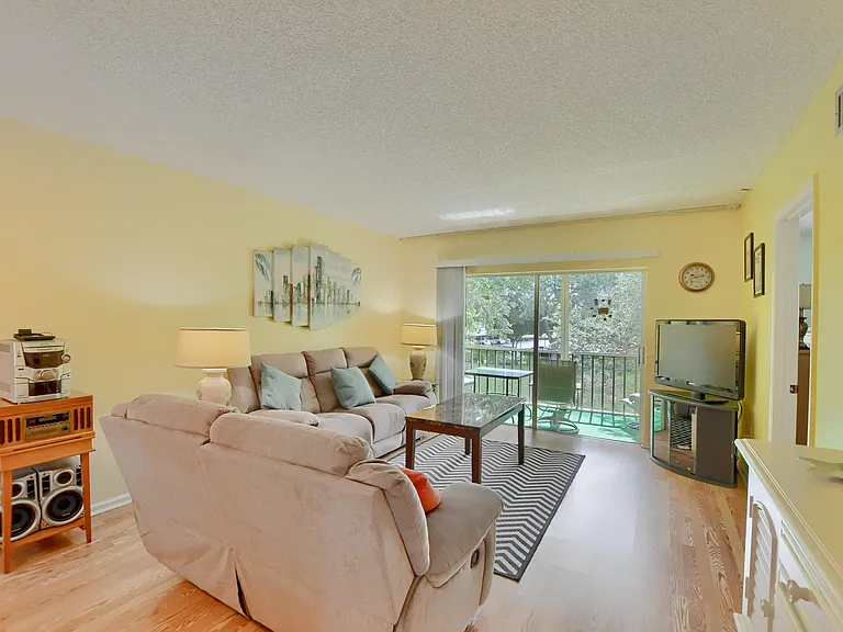 9826 Marina Blvd #1027 — Photo 7