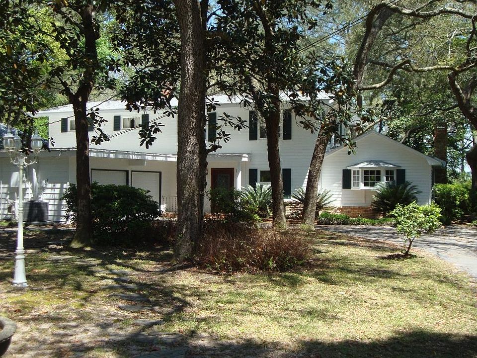 1st image of 168 Magnolia Ave