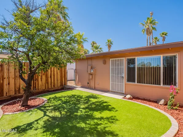 4099 S Queen Palm Dr, Tucson, AZ 85730