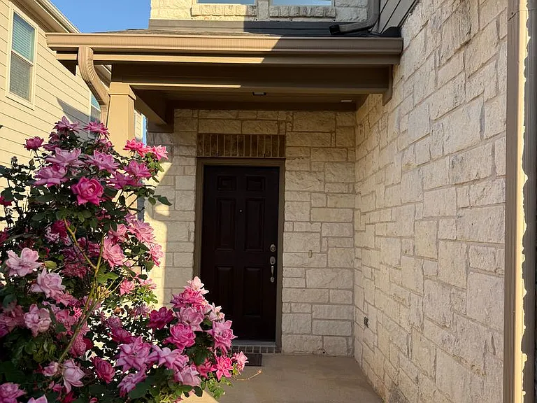 16109 Nightshade St — Photo 3