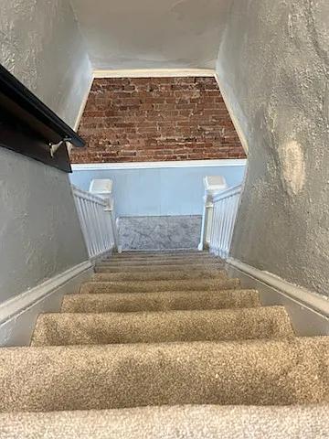 2 bed, 1048 sqft, $1,750 — Photo 4