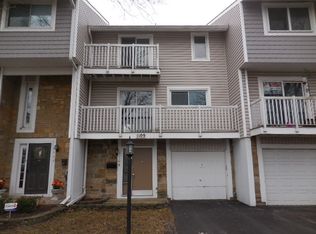 1109 Sausalito Ct, Bartlett, IL 60103