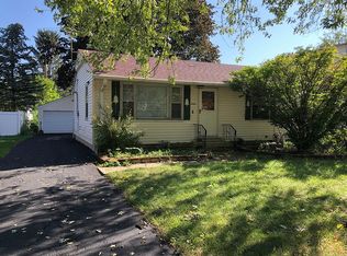 4005 Williams St, Downers Grove, IL 60515