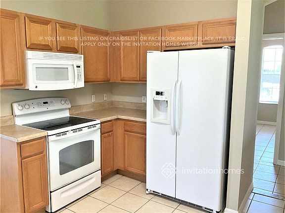 5th image of 3528 Forest Park Dr