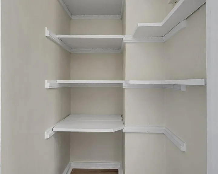 7536 Oxford Dr #3 — Photo 11