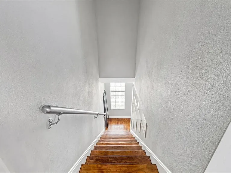 601 Swann Dr #603 — Photo 18