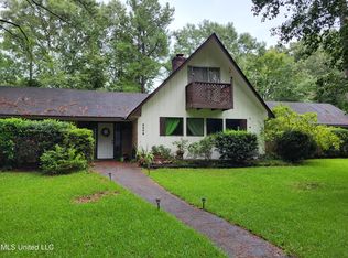 5258 Brookleigh Dr, Jackson, MS 39272