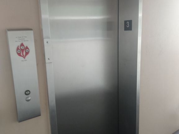 3rd image of 3930 Crystal Lake Dr APT 306