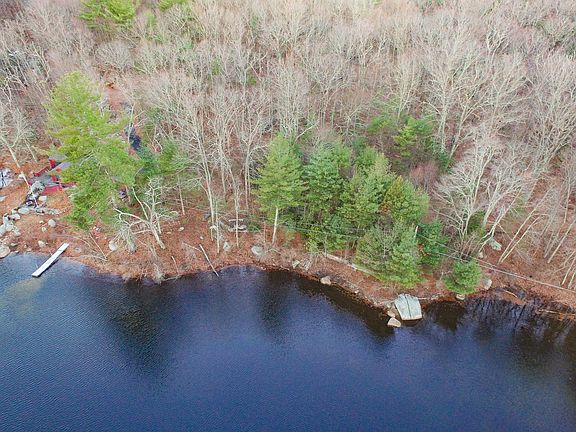 3rd image of 36R Tucker Ln