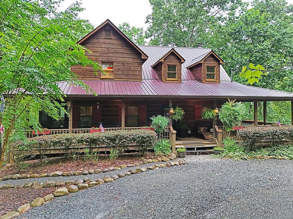 1st image of 70 Orlon Dr