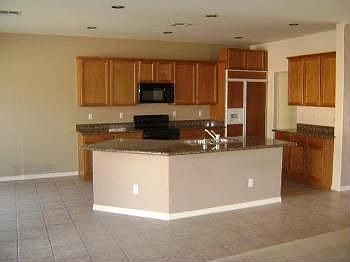 5th image of 5391 S Wilson Dr