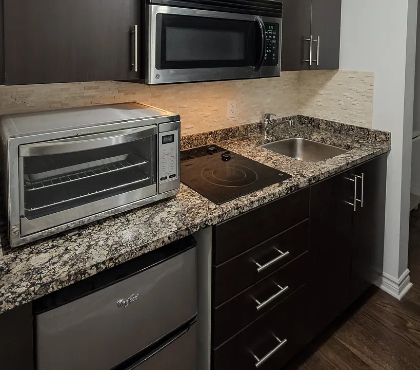 429 Kent St #310