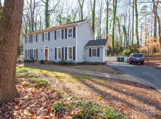 410 Lakenheath Ln, Matthews, NC 28105