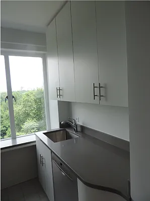 Rented by essential NEW YORK Real Estate | media 23