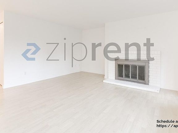 5th image of 12707 NE 116th St APT A-102