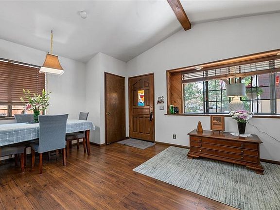2nd image of 867 Ash Ln