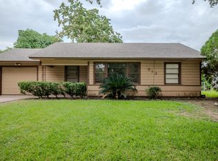 513 Frankie St, Wharton, TX 77488