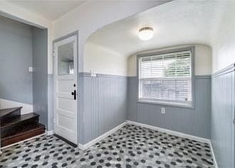 5th image of 6304 S Park Ave