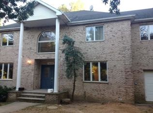 1452 Woodrow Rd, Staten Island, NY 10309