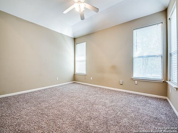 5th image of 15306 Fall Place Dr