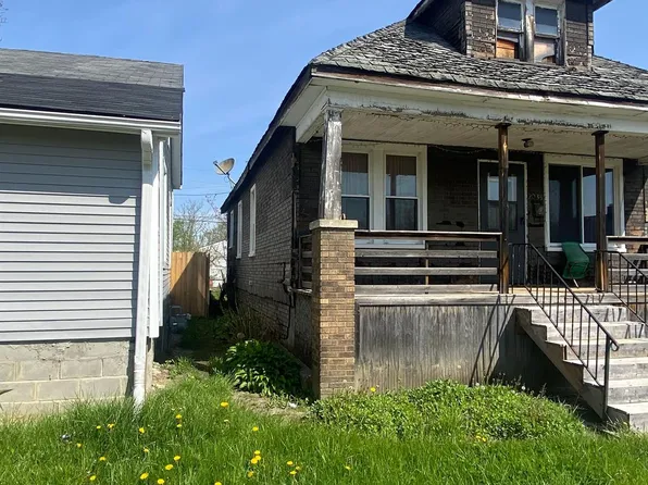 2039 E Cody St N, Hamtramck, MI 48212