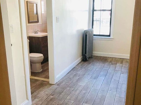 4th image of 34-50 43rd St #2