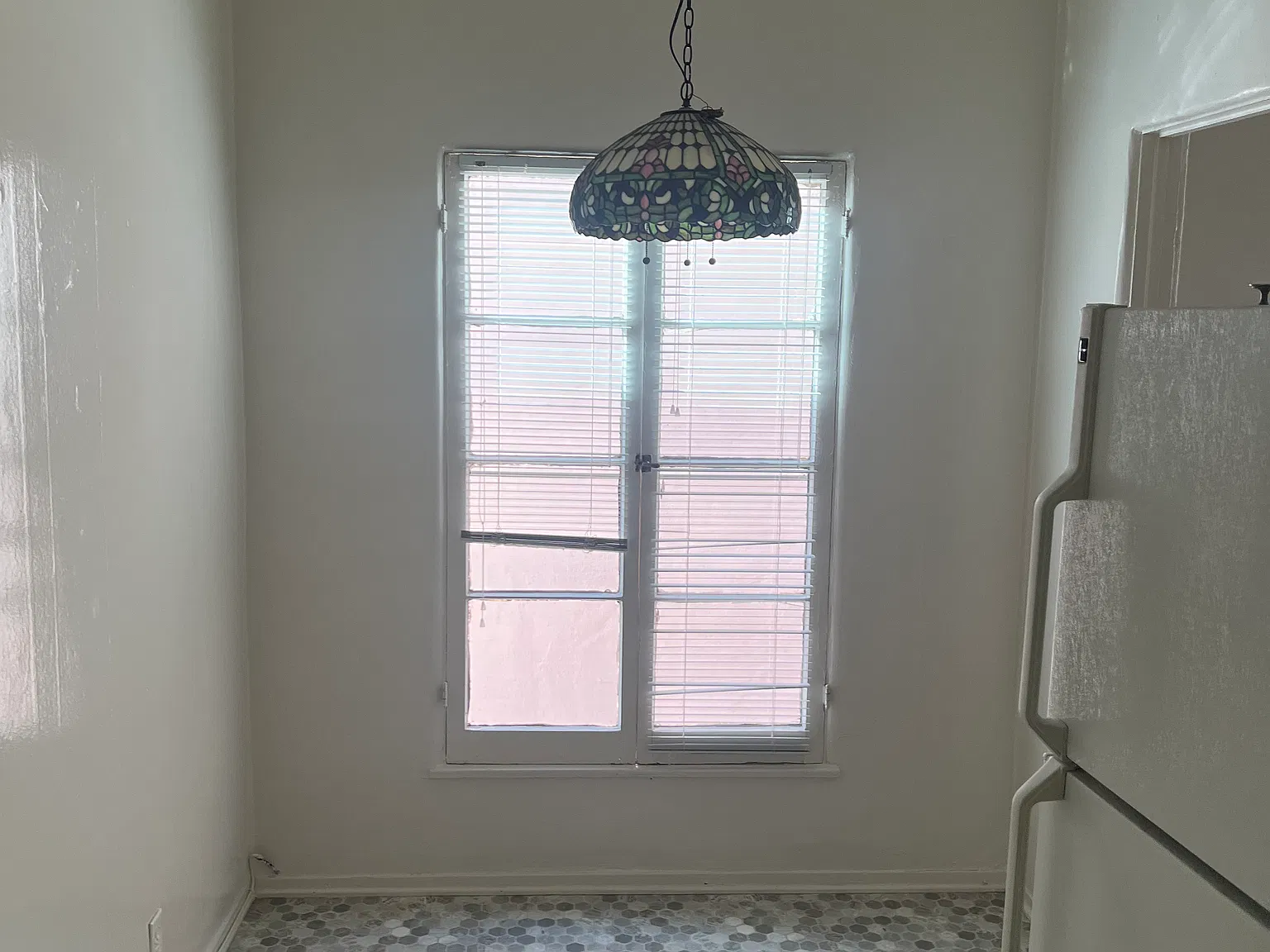 2 bed, 900 sqft, $2,600 — Photo 2