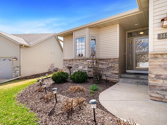3rd image of 1453 Boulder Creek Way