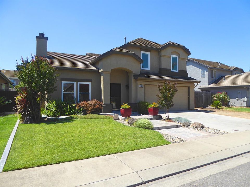 1st image of 2418 Colony Manor Dr