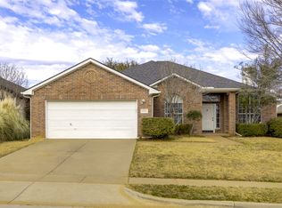 1703 Birch Ln, Corinth, TX 76210