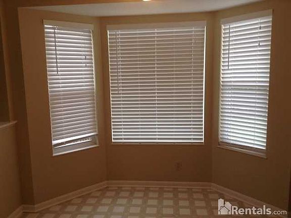 5th image of 5351 Valleycreek Dr