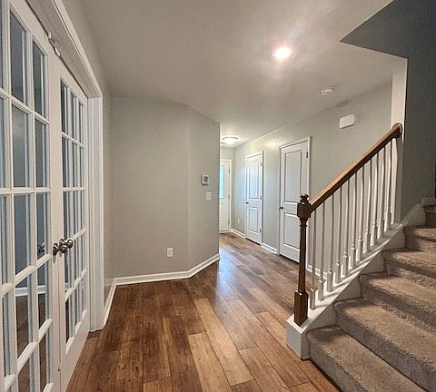 4th image of 2743 Prince Charles Ct