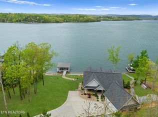 2250 Indian Shadows Dr, Ten Mile, TN 37880