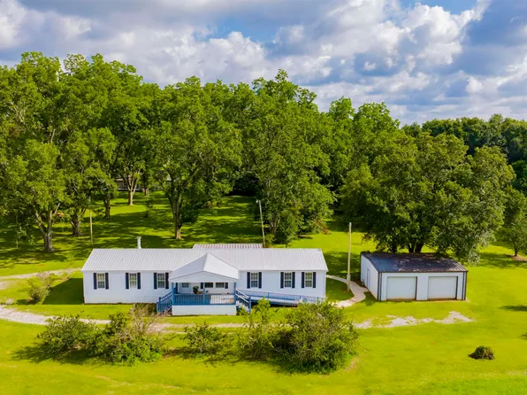 25700 County Road 71, Robertsdale, AL 36567