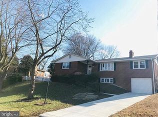 6208 Hope Dr, Temple Hills, MD 20748