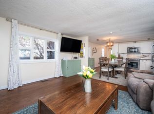 1215 Lakevista Cres, Strathcona County, AB T8H 1K4