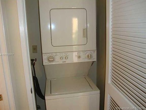 5th image of 706 NW 87th Ave APT 213