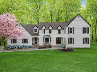 31 Warren Cutting, Chester Twp., NJ 07930